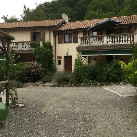 Casacastagna * Bagnone